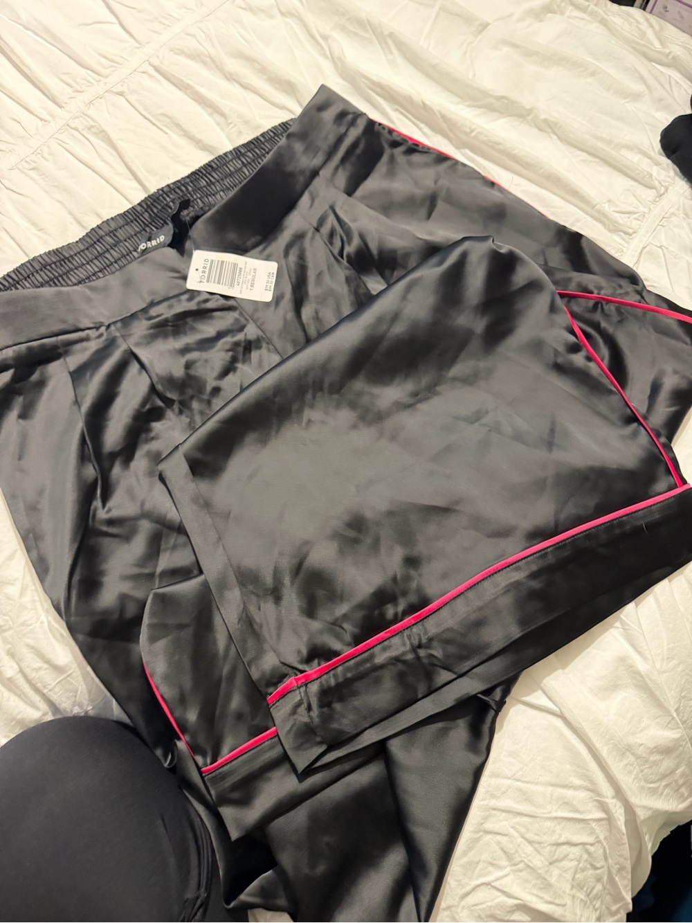 Silky Black wide leg pants with Pink Piping